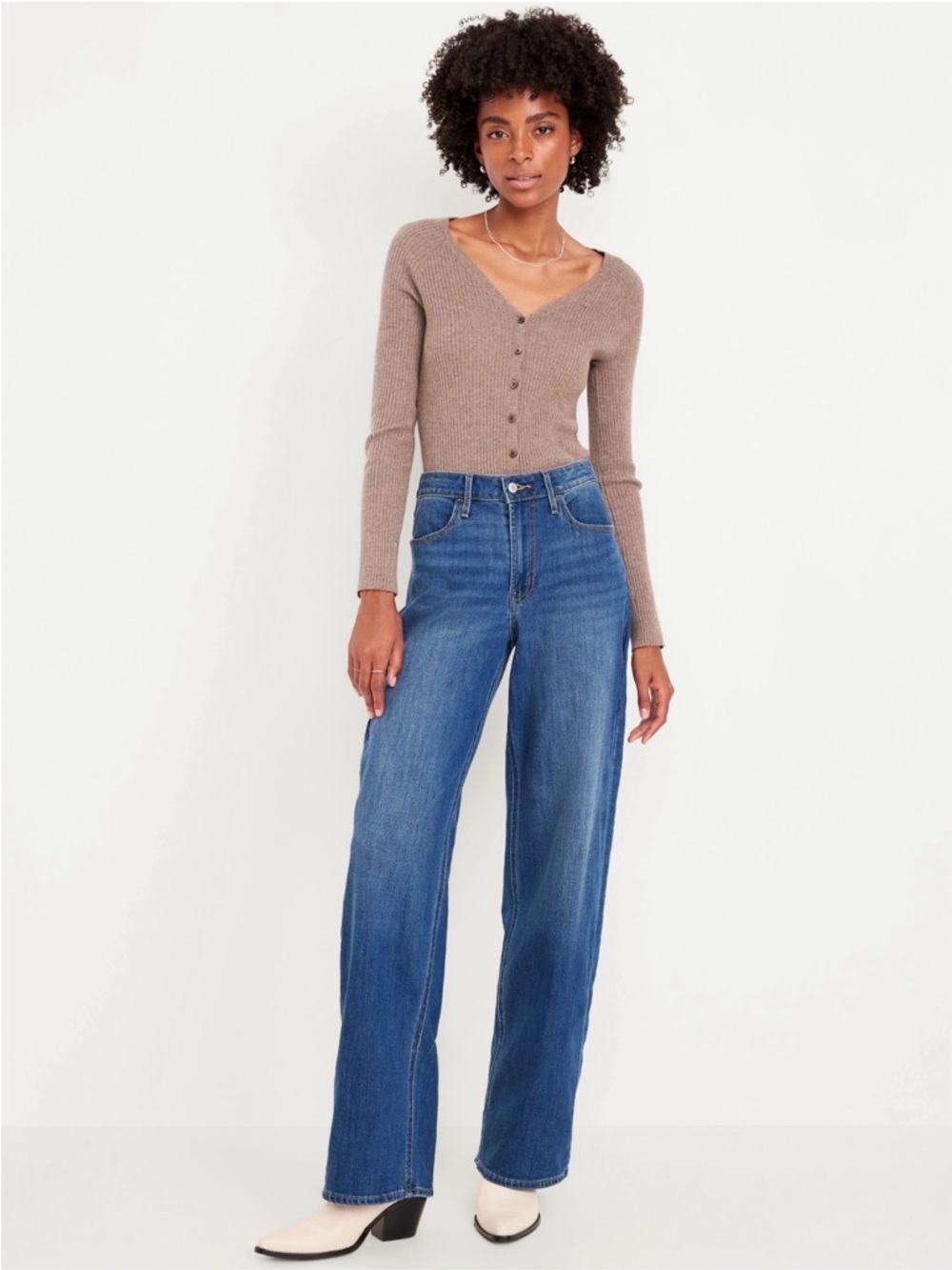 Old Navy High-Rise Wow Wide Leg Medium Wash.